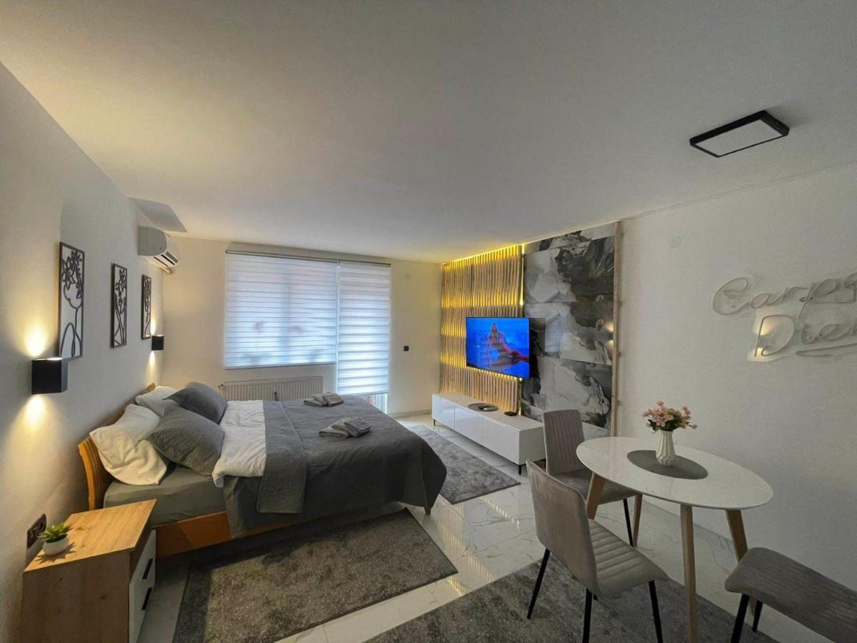 Apartman Afrodita Lux 1 Ni 외부 사진