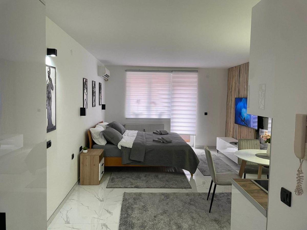 Apartman Afrodita Lux 1 Ni 외부 사진